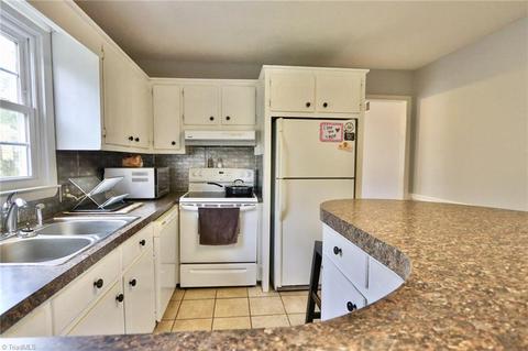 260 Willow Bend Way, Dobson, NC 27017 photo 10