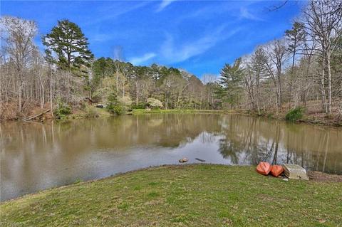 260 Willow Bend Way, Dobson, NC 27017 photo 8