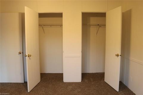 116 Fox Run Ln, Pilot Mountain, NC 27041 photo 12