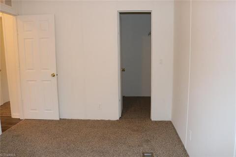 116 Fox Run Ln, Pilot Mountain, NC 27041 photo 18
