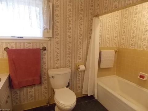 228 Couch Rd, Elkin, NC 28621 photo 16