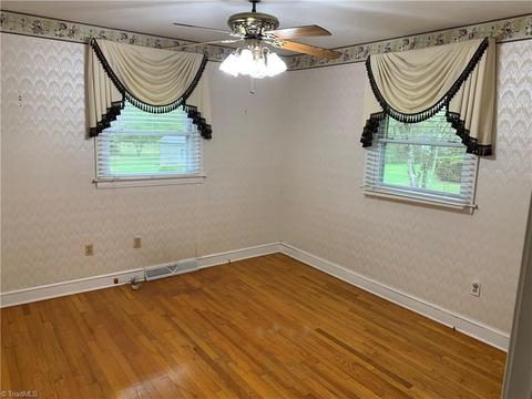 823 Summit Rd, Eden, NC 27288 photo 12