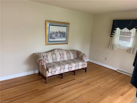 823 Summit Rd, Eden, NC 27288 photo 2