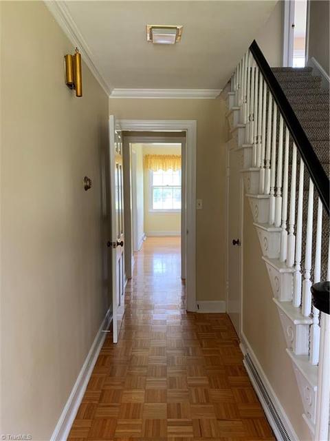 1707 Windsor Dr, High Point, NC 27262 photo 8