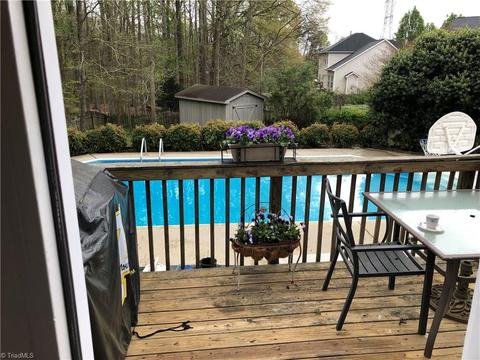 1842 Runner Stone Dr, High Point, NC 27265 photo 14