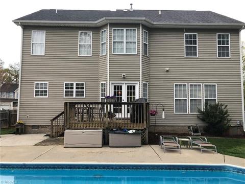 1842 Runner Stone Dr, High Point, NC 27265 photo 3