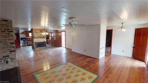 12617 Traphill Rd, Traphill, NC 28685 photo 14