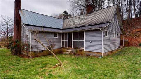 12617 Traphill Rd, Traphill, NC 28685 photo 25