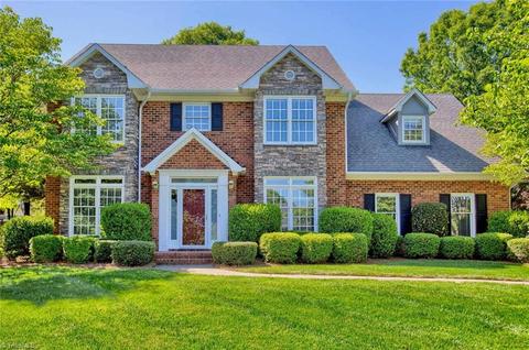 8025 Glengarriff Rd, Clemmons, NC 27012 photo 1