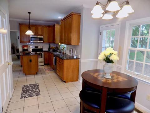 8025 Glengarriff Rd, Clemmons, NC 27012 photo 6