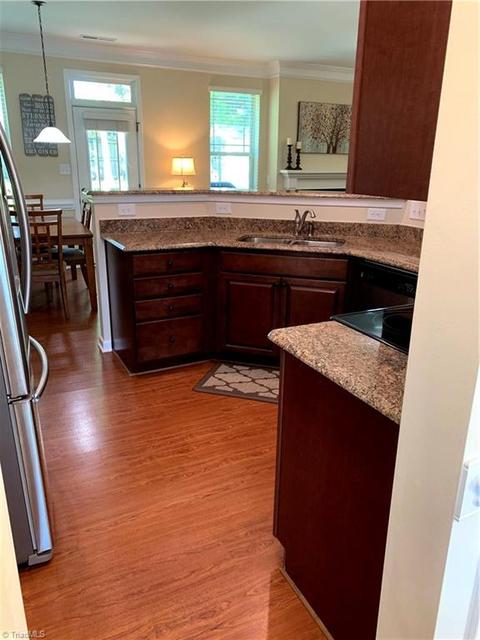 2484 Bearded Iris Ln, High Point, NC 27265 photo 6