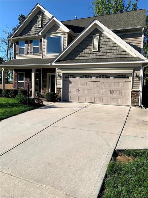 2484 Bearded Iris Ln, High Point, NC 27265 photo 2