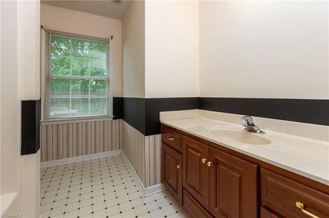 928 Sheffield Rd, Harmony, NC 28634 photo 17