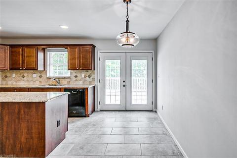 1613 Ross Wood Rd, Trinity, NC 27370 photo 10