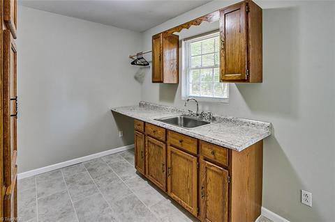 1613 Ross Wood Rd, Trinity, NC 27370 photo 12