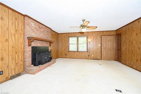 4340 Stone Ridge Dr, Trinity, NC 27370 photo 9