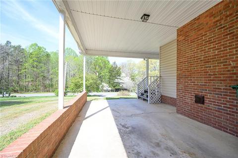 4340 Stone Ridge Dr, Trinity, NC 27370 photo 5