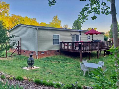 2921 Eagle Point Dr, Trinity, NC 27370 photo 28