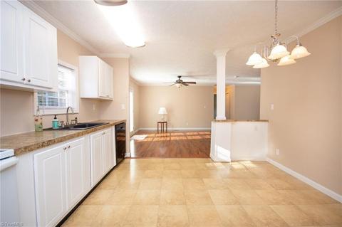 2921 Eagle Point Dr, Trinity, NC 27370 photo 15