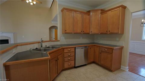 6689 Elm Hill Dr, Clemmons, NC 27012 photo 7