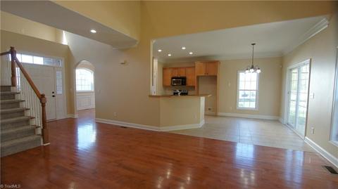 6689 Elm Hill Dr, Clemmons, NC 27012 photo 3