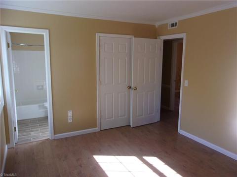 2139 Rivermeade Dr, High Point, NC 27265 photo 18