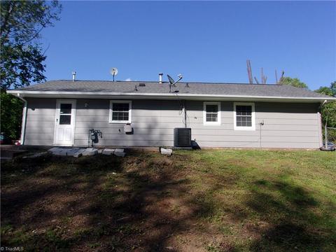 2139 Rivermeade Dr, High Point, NC 27265 photo 27