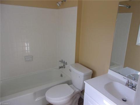 2139 Rivermeade Dr, High Point, NC 27265 photo 19