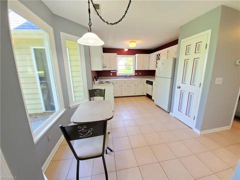 217 Winfield Dr, King, NC 27021 photo 9