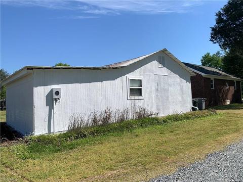 110 Mowery Dr, High Point, NC 27262 photo 14