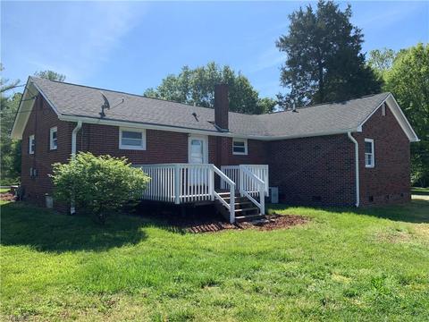110 Mowery Dr, High Point, NC 27262 photo 4