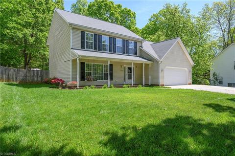 3113 Timberwolf Ave, High Point, NC 27265 photo 2