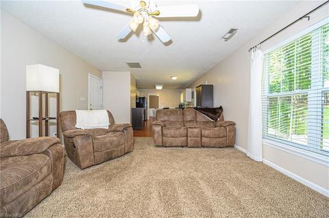 3113 Timberwolf Ave, High Point, NC 27265 photo 13