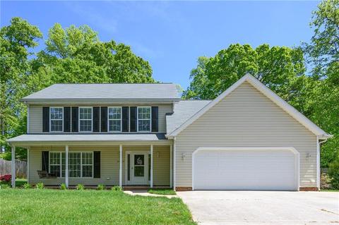 3113 Timberwolf Ave, High Point, NC 27265 photo 1