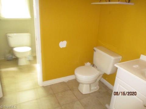 524 Mountainbrook Dr, King, NC 27021 photo 8