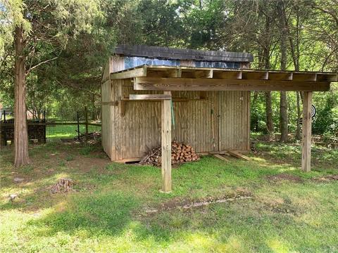 4463 Hunters Run, Trinity, NC 27370 photo 24