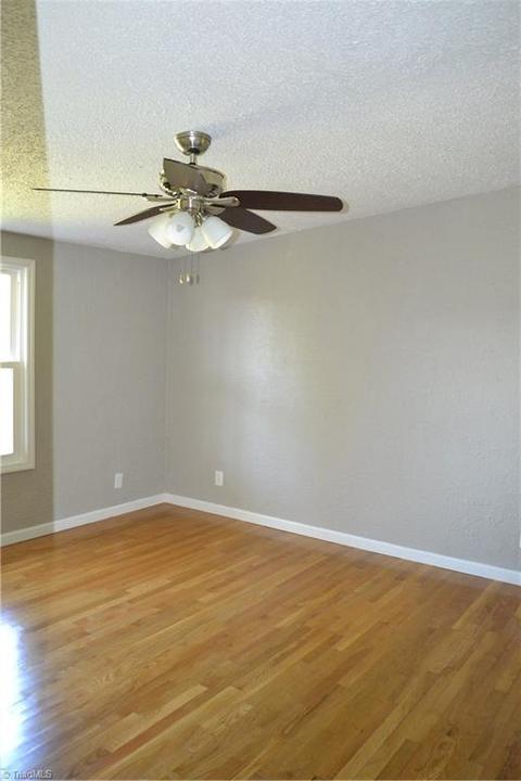 647 Lowe Rd, Madison, NC 27025 photo 12