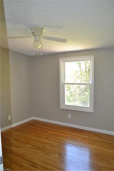 647 Lowe Rd, Madison, NC 27025 photo 15