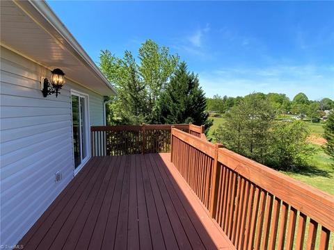 1601 Oberlin Dr, High Point, NC 27265 photo 19