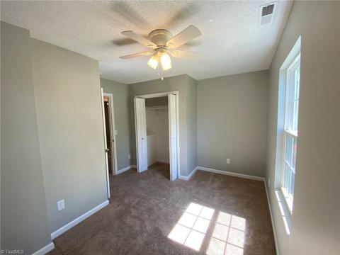 1601 Oberlin Dr, High Point, NC 27265 photo 16