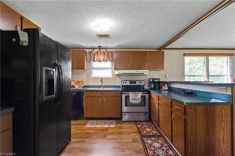 310 Butler Mill Rd, Harmony, NC 28634 photo 14