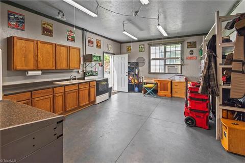 310 Butler Mill Rd, Harmony, NC 28634 photo 25