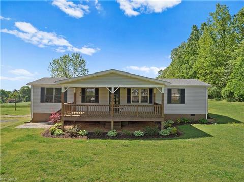 310 Butler Mill Rd, Harmony, NC 28634 photo 1
