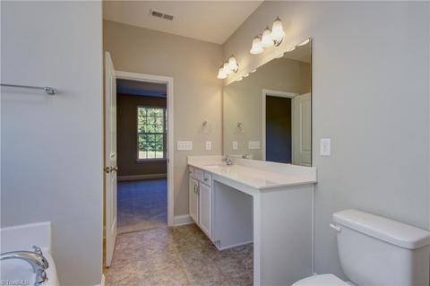 119 Saddlebrook Dr, Advance, NC 27006 photo 8