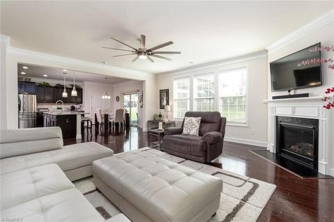 4232 Swayze Ct, High Point, NC 27265 photo 10