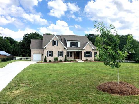 3807 Eagle Downs Way, Summerfield, NC 27358 photo 1