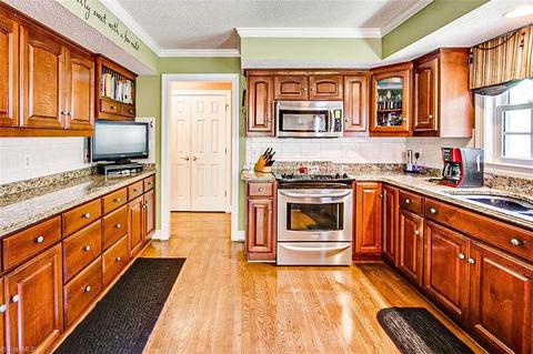 245 Ginger Ct, Randleman, NC 27317 photo 10