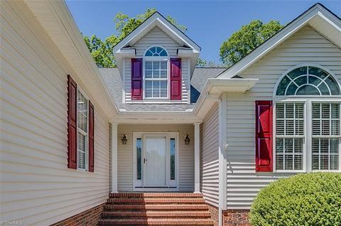 245 Ginger Ct, Randleman, NC 27317 photo 2