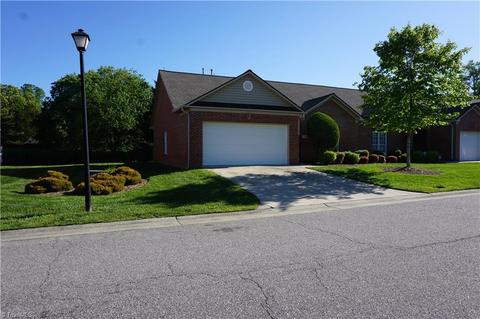 406 Northbridge Dr, High Point, NC 27265 photo 2