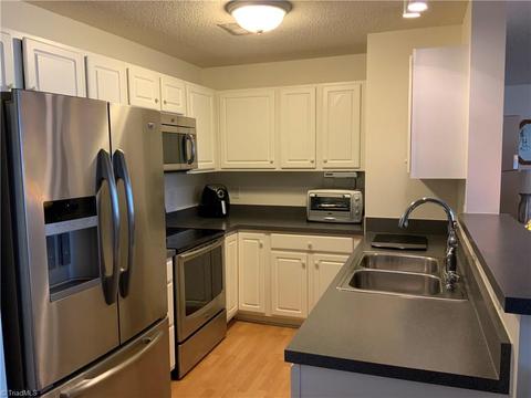 133 James Rd #2C, High Point, NC 27265 photo 6
